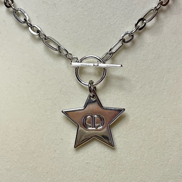 Upcycled Silver Star Charm Chain Link Necklace - Picture 2 of 4